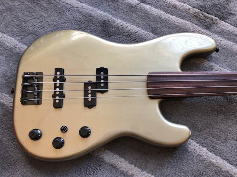 Fender Jazz Bass Special PJ-555 fretless | Reverb