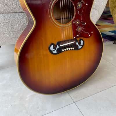 Gibson J-200 1969 - Cherry Sunburst image 2