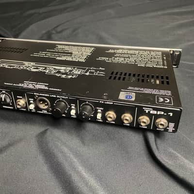 Fender TBP-1 - Tube Rackmount Bass Preamp image 7