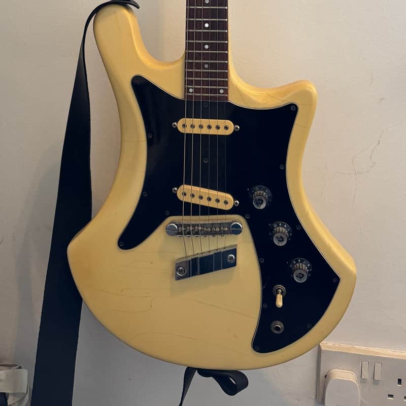 1977-78 Guild S-60D White