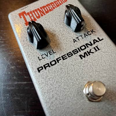 Thunderbird Professional MKII 2011 - OC75 Red Dot image 6