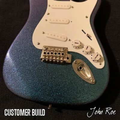 Fender Stratocaster Model Kit - Build Your Own Mini Strat! Kit by Axe Heaven Bild 9