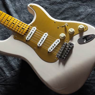 Fender Japan ST-54 Stratocaster Olympic 1990-1991 - White - VERY GOOD condition image 2