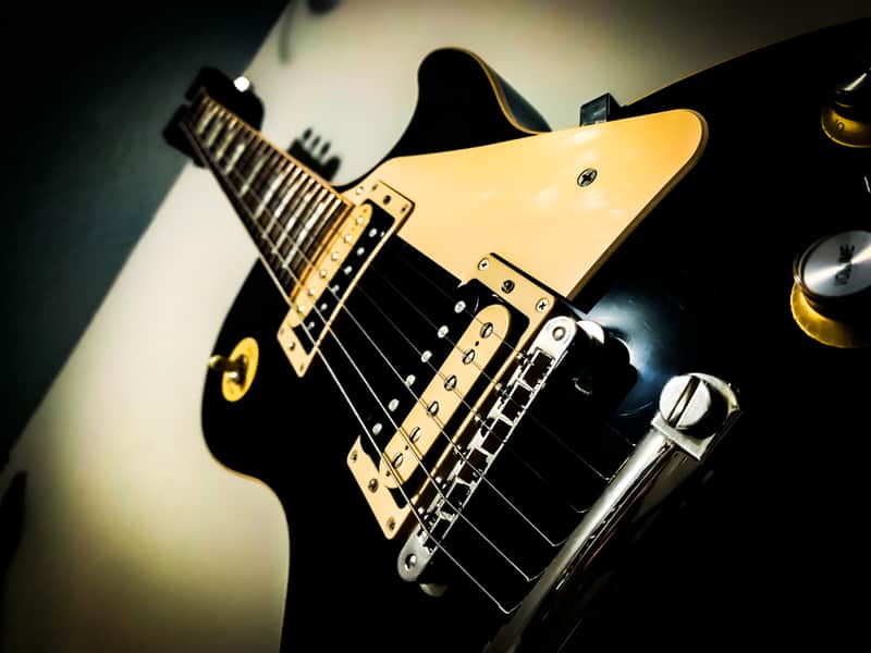 Nythar the Undying - Gibson Les Paul Classic 2019 - Black & Cream Tuxedo image 1
