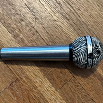 Vintage 1960’s Shure 585SA “Unisphere A” Dynamic Microphone with Cable + Clip. image 14