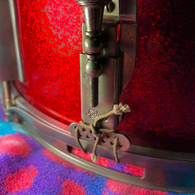 Ludwig No. 491 Pioneer 5.5x14" 6-Lug Snare 1964 - Red Sparkle image 8