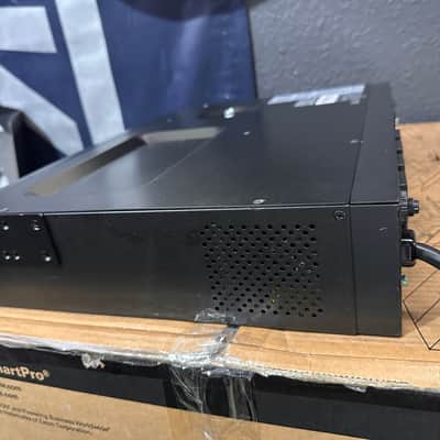 Tripplite 1500VA Smart UPS Back Up, Sine Wave, 1350W Line-Interactive, 2U Rackmount Bild 12