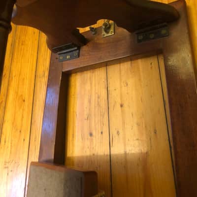 Portable antique harmonium pedal organ ( Mason and Hamlin ) image 11