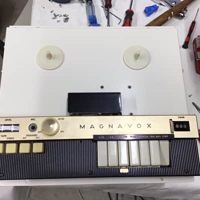 Magnavox Concert Grand - Modern 1957 - Black Lacquer image 10