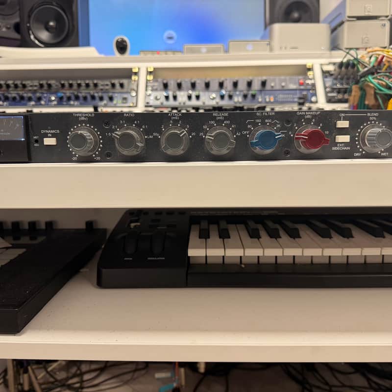 2019 Heritage Audio Successor Stereo Bus Compressor Blue