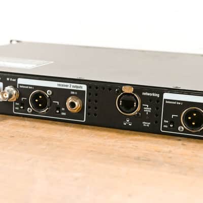 Shure UR4D+ Dual-Channel UHF Wireless Receiver - H4 Band: 518-578 MHz CG01232 image 9