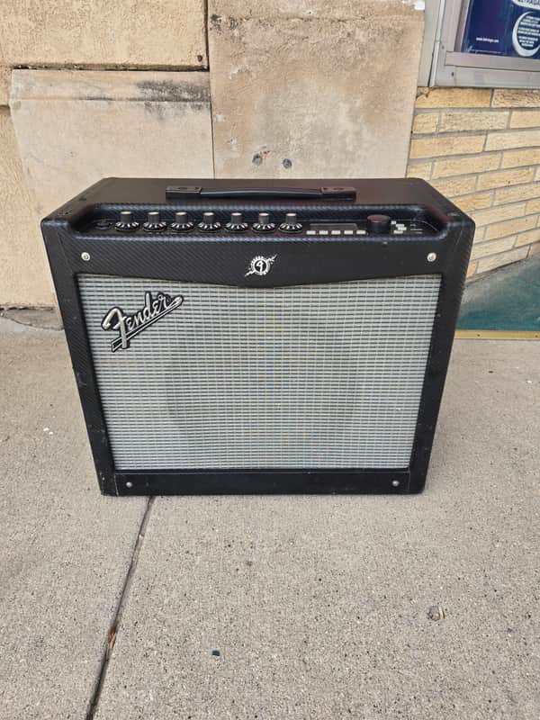 Fender Mustang III 100-Watt 1x12" Modeling Guitar Combo 2011 - 2012 - Black image 1