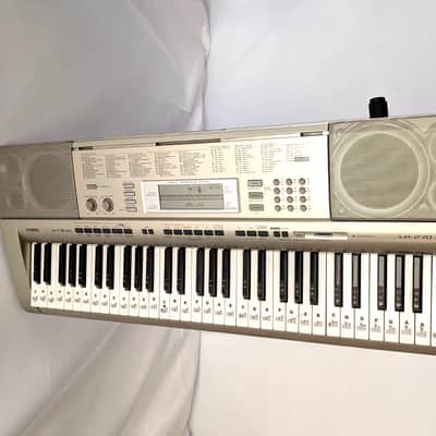 Casio LK-270 61-Key Key-Lighting Keyboard 2010s - Silver image 2