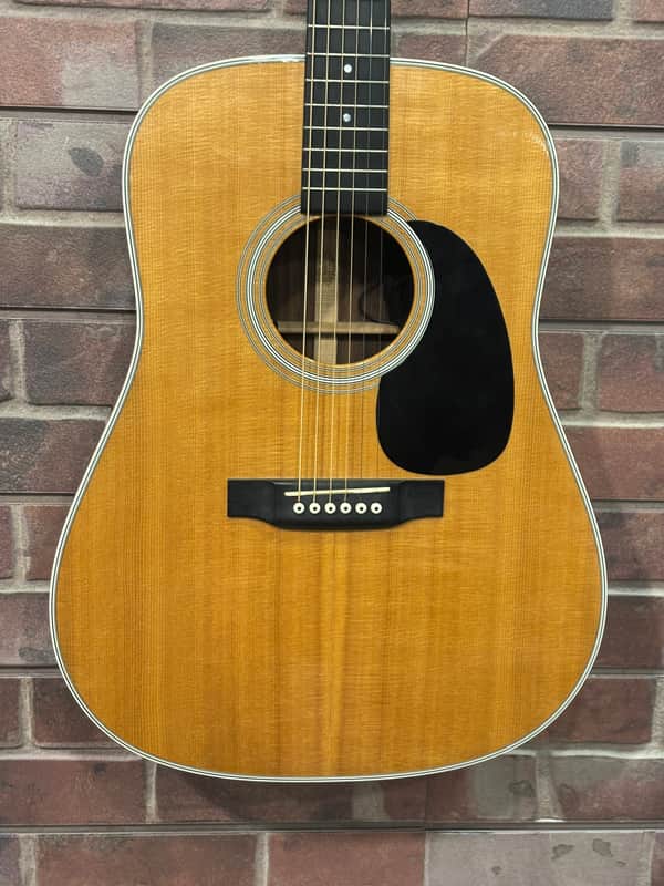 Martin D-28 2002