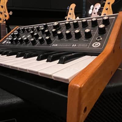 Moog Subsequent 25 Analog Synth 2020 - Present Black Bild 3