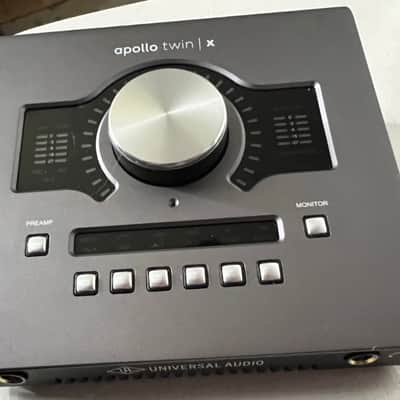 Universal Audio Apollo Twin X DUO Thunderbolt 3 Audio Interface 2019 - Present - Gray image 6