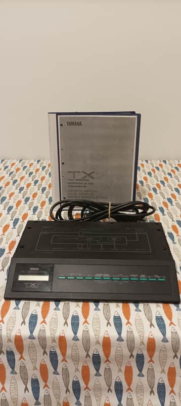 Yamaha TX-7 FM Synthesizer