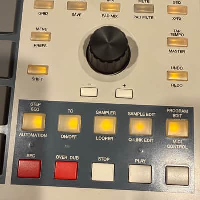 Akai MPC One Standalone MIDI Sequencer Retro Edition 2021 - Present - Grey image 18