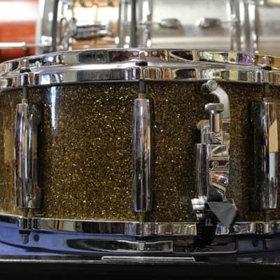 Pearl 6.5x14 Masters Studio Snare Drum in Bronze Sparkle image 4