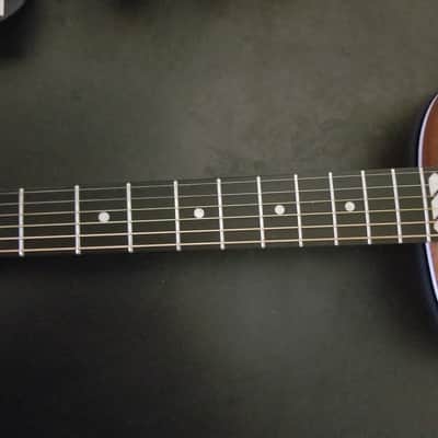 Godin Metropolis Classic  Acoustic Guitar image 7