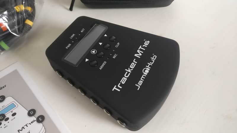 JamHub Tracker MT16 with Breakout cable  2019 Black image 1
