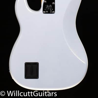 Fender American Ultra Precision Bass Maple Fingerboard Arctic Pearl (965) image 4