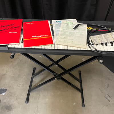 Ensoniq Mirage DSK-1 Digital Sampling Keyboard (red stripe) 1986 - Black image 2