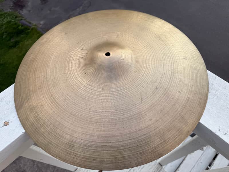 Zildjian 20” Heavy Ride Cymbal image 1