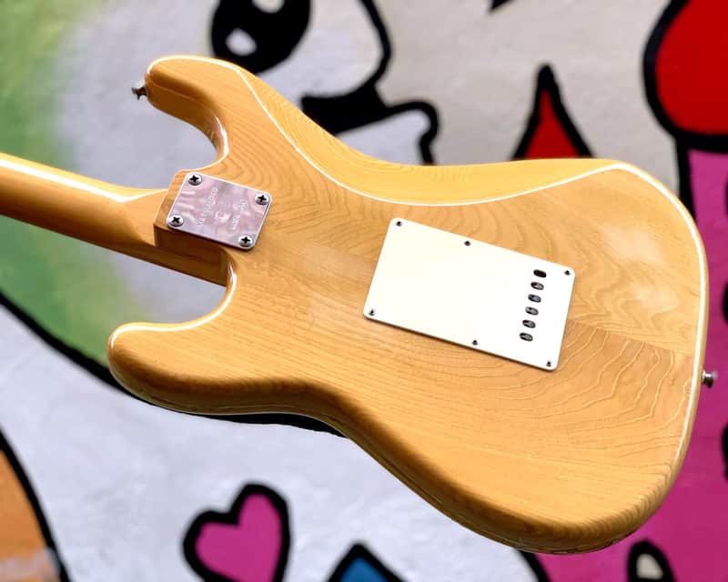 Aria Pro II ST-400 Strikin' Sound | Reverb