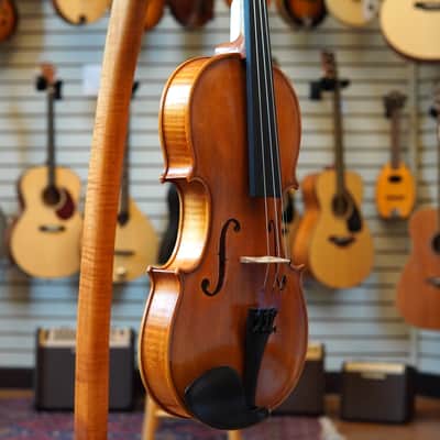 Maple Leaf Strings Model 140 Apprentice 4/4 Violin Outfit w/Bow, Hard Case image 2