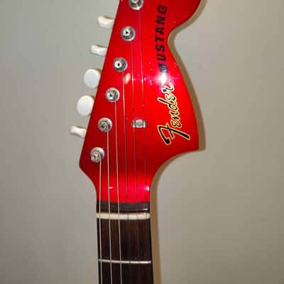 Fender Mustang MG69 Candy Apple Red MIJ Matching Headstock image 4
