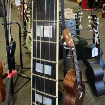 Yamaha SA2200 Semi-Hollowbody Electric Guitar w/ Case image 3