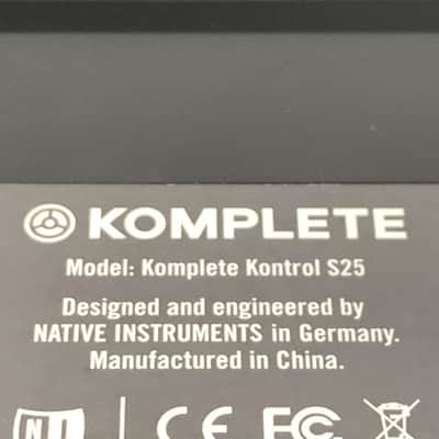 Native Instruments Komplete Kontrol S25 2010s - Black TGHM image 9