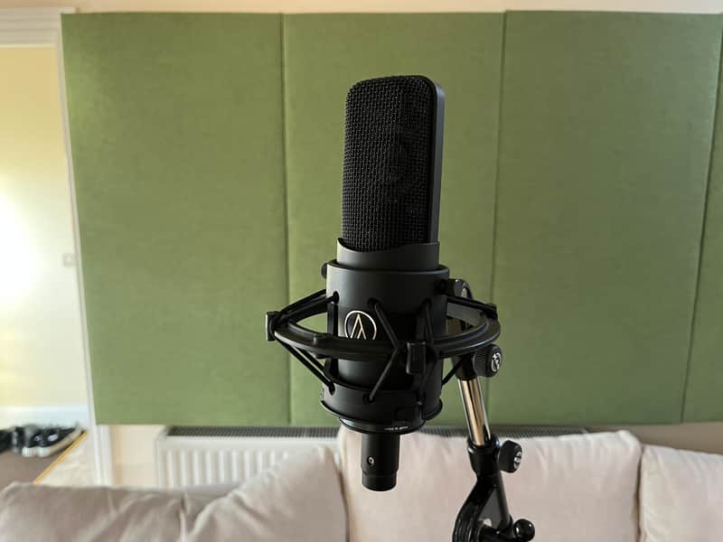 Audio-Technica AT4060 Valve/Tube Microphone w/ Shockmount & PSU image 1