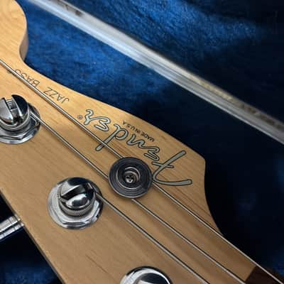 Fender American Deluxe Jazz Bass with Rosewood Fretboard 1997 - 1998 - Teal Green Metallic image 3