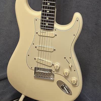 Fender American Standard Stratocaster 2016 - Olympic White image 13