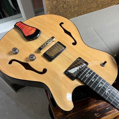 PRS Private Stock Singlecut Archtop 2022 Natural Bearclaw Spruce Top and Raspberry Lemonade Maple Back image 6