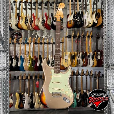 Fender Custom Shop Stratocaster 60 Relic Namm 2014 Shoreline Gold Over Sunburst image 2