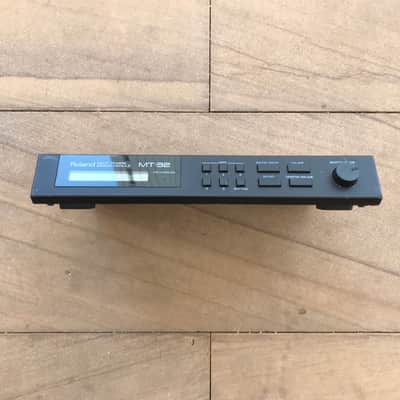 Roland MT-32 Multi-Timbral Synthesizer Module
