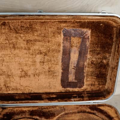 Peavey T-60 Rectangle Case Vintage Black with Orange Liner - also fits T-15, T-25. T-27, T-30, Stratocasters, Telecasters +++ image 4