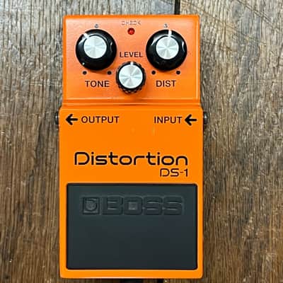 Boss DS-1 Distortion (Silver Label) 1994 - Present - Orange  —  (ʀᴇᴀᴅ ᴅᴇꜱᴄʀɪᴘᴛɪᴏɴ) image 5