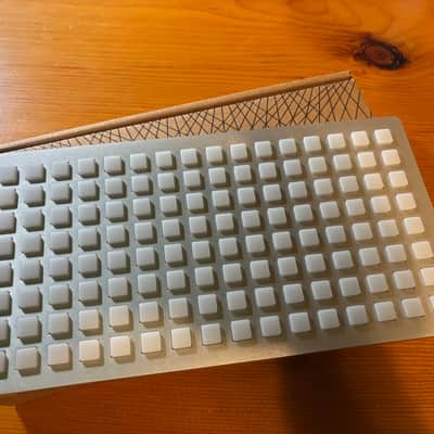Monome 128 Grid - Latest USB-C Model image 2