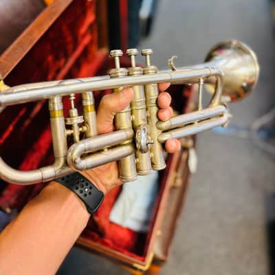 C.G. Conn Cornet 1900’s - Silver patina image 5