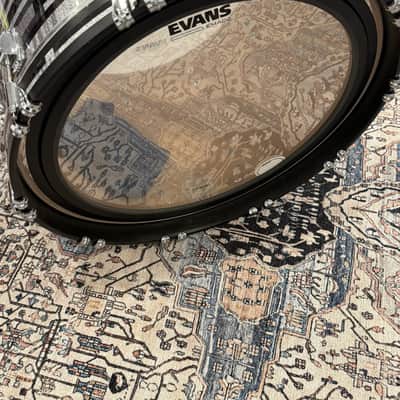 Ludwig Classic Maple 16x22 Bass Drum - Black Digital Sparkle image 3