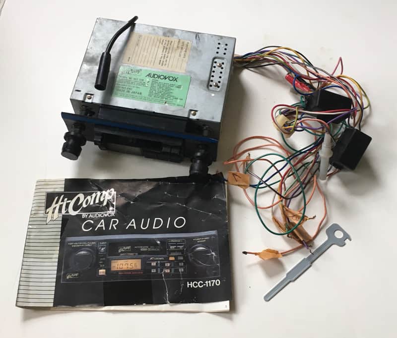 Hicomp HCC-1170 Audiovox Car Radio Cassette Made In Japan w/ Manual Wire Harness