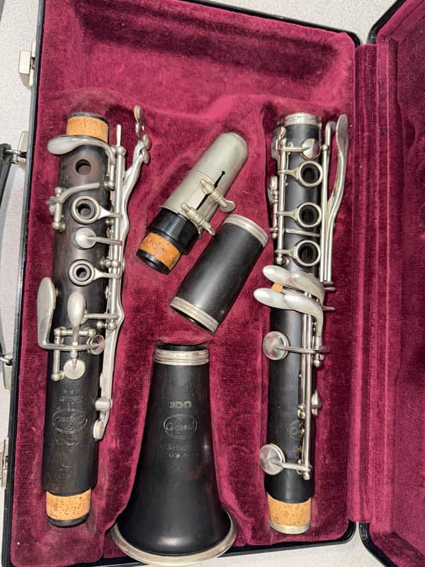 Selmer clarinet image 1