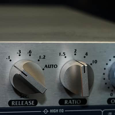 Chameleon Labs 7720 Stereo BUS VCA Compressor image 4