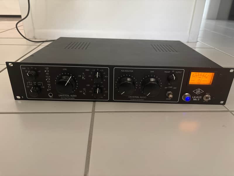 Universal Audio LA-610 Mk II Purchased 2022 - Black image 1