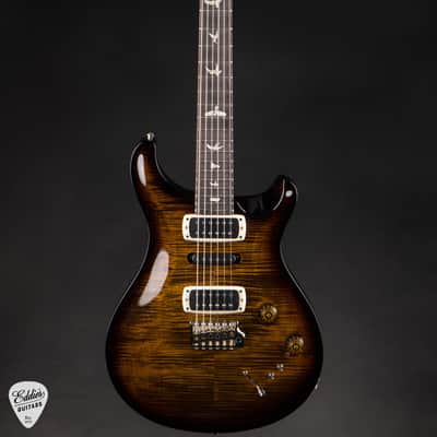 2024 - PRS Modern Eagle V - Black Gold Wraparound Burst image 3
