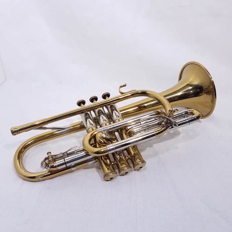 F.E. Olds "The Olds Standard" Cornet 1939 - Large Shank image 1